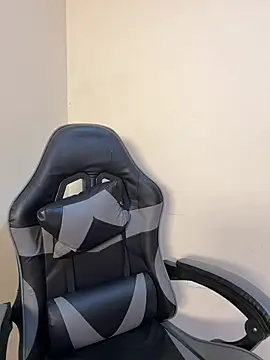 Vliacoooper2 online show from 03/29/26, 10:37