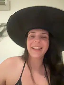 Lady LauraRose online show from 11/01/25, 02:13