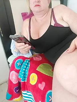 Miss-tetas online show from 12/17/25, 03:40