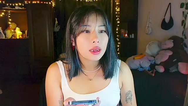 Shisuku Sophi online show from 05/17/26, 05:38