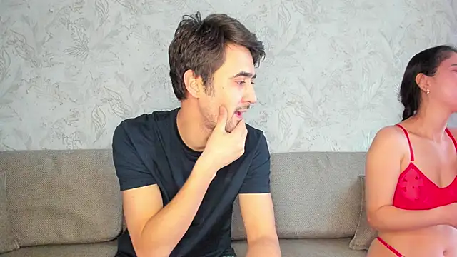 sophywhisper online show from 11/26/25, 06:58