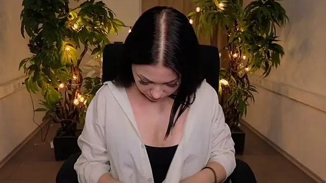 AmyStewart online show from 07/16/26, 06:58