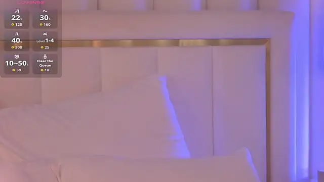 Snapshot of NancySmitts chatting on 09/23/25, 03:37 NancySmitts online show from 09/23/25, 03:37