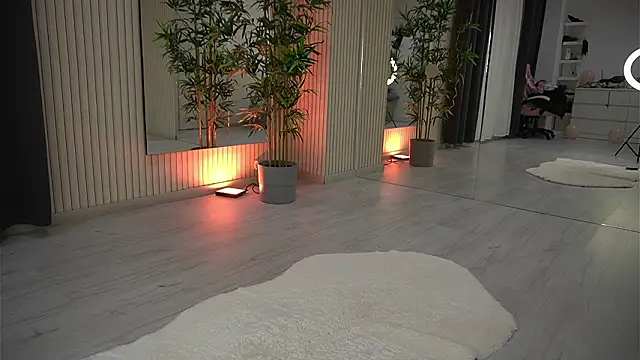 EmmaBlanco online show from 02/24/26, 07:45