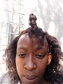 Snapshot of RFeltomWhitJ chatting on 09/21/25, 06:48 RFeltomWhitJ online show from 09/21/25, 06:48