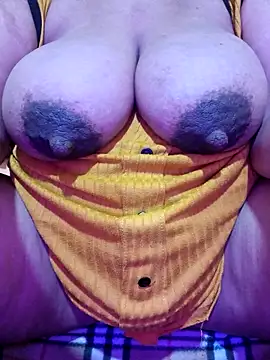 Snapshot of lona_sexi chatting on 02/07/26, 07:01 lona sexi online show from 02/07/26, 07:01