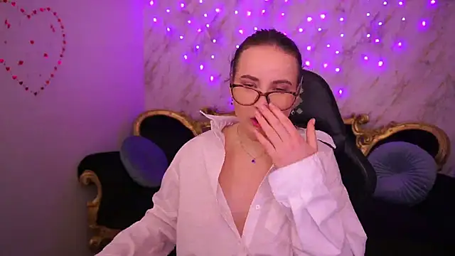 SofieBloom online show from 03/05/26, 01:23