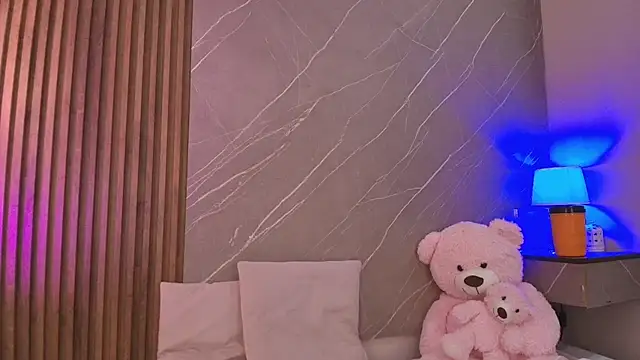 biancaa 18 online show from 06/02/26, 07:27