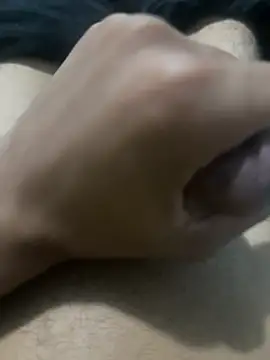 Snapshot of Coloureddickforyou chatting on 01/18/26, 11:52 Coloureddickforyou online show from 01/18/26, 11:52