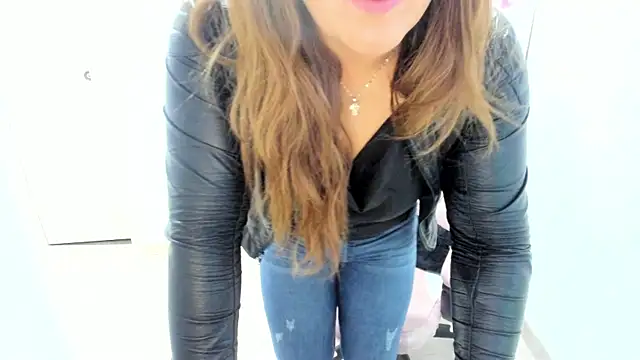 camixxx m online show from 05/28/26, 11:29