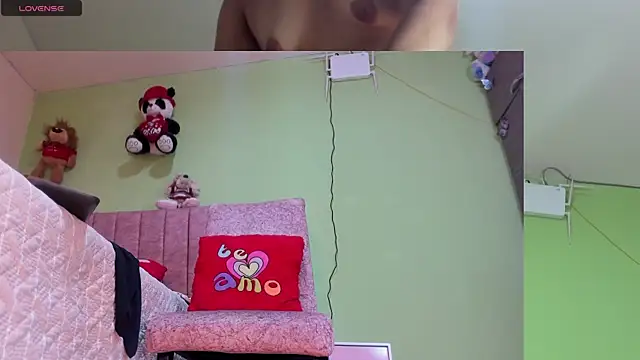 hot Dariana pantyhose online show from 11/24/25, 01:00