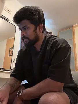 Snapshot of CrazyShashank chatting on 10/03/25, 09:28 CrazyShashank online show from 10/03/25, 09:28