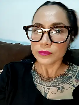 Snapshot of Omexochitl chatting on 10/02/25, 04:52 Omexochitl online show from 10/02/25, 04:52