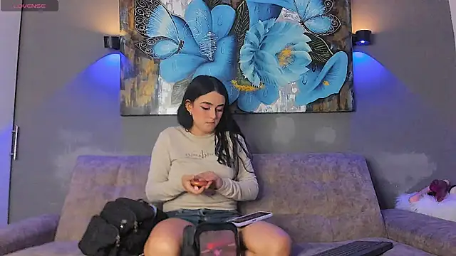 elizabeth lamer online show from 04/10/26, 01:11