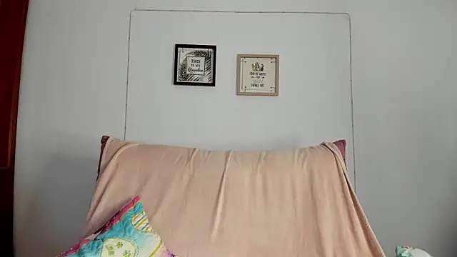 selena jhonson online show from 03/07/26, 12:57