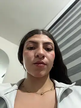 arieel  722 online show from 04/11/26, 03:22