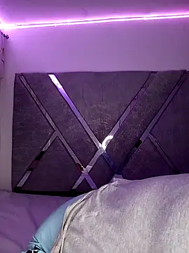 Snapshot of RosenRot07 chatting on 02/08/26, 02:37 RosenRot07 online show from 02/08/26, 02:37