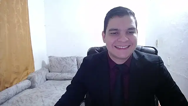 Victor Maitland online show from 10/31/25, 03:40