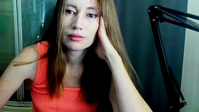 Snapshot of JessFoxxx chatting on 07/12/26, 02:35 JessFoxxx online show from 07/12/26, 02:35