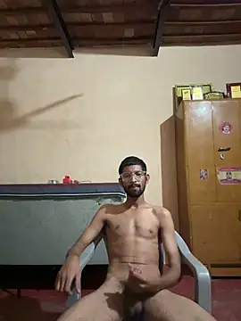 Snapshot of smokieeetwink chatting on 10/19/25, 06:47 smokieeetwink online show from 10/19/25, 06:47