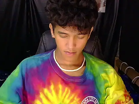 kenbigcockxx online show from 04/05/26, 12:57