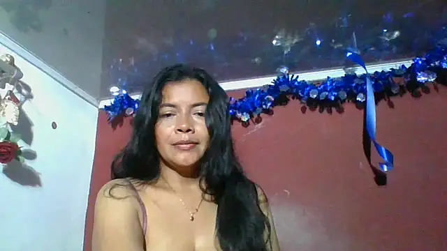 Snapshot of DianaOchoa_ chatting on 11/22/25, 08:57 DianaOchoa online show from 11/22/25, 08:57