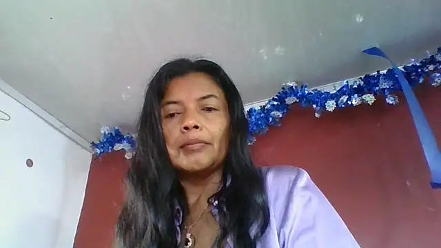 Snapshot of DianaOchoa_ chatting on 01/07/26, 12:40 DianaOchoa online show from 01/07/26, 12:40