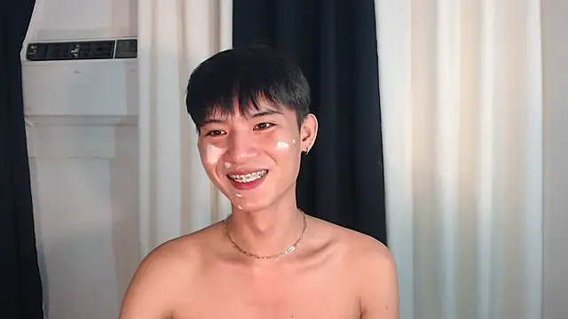 Snapshot of asian_dai chatting on 10/27/25, 06:34 asian dai online show from 10/27/25, 06:34