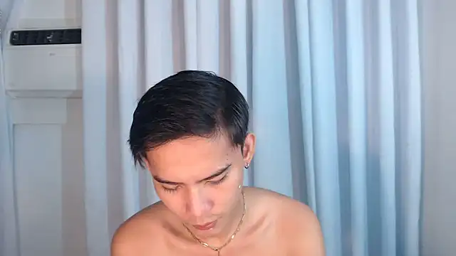 Snapshot of asian_dai chatting on 11/27/25, 04:58 asian dai online show from 11/27/25, 04:58