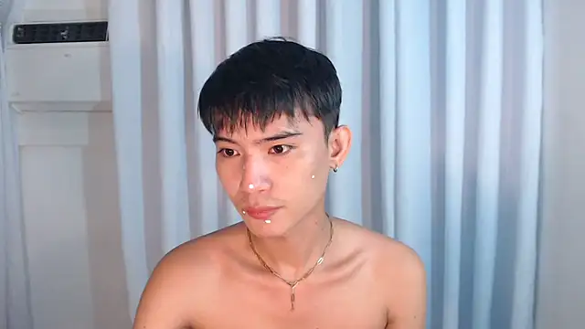 Snapshot of asian_dai chatting on 11/27/25, 11:18 asian dai online show from 11/27/25, 11:18