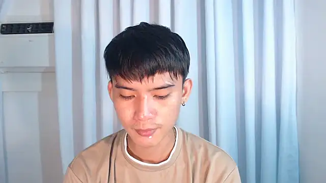 Snapshot of asian_dai chatting on 11/28/25, 11:24 asian dai online show from 11/28/25, 11:24