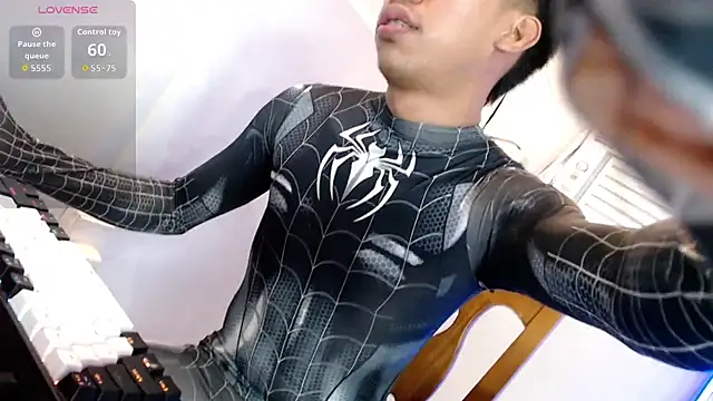 Snapshot of Ur_pinoyhotbrix chatting on 09/20/25, 05:58 Ur pinoyhotbrix online show from 09/20/25, 05:58