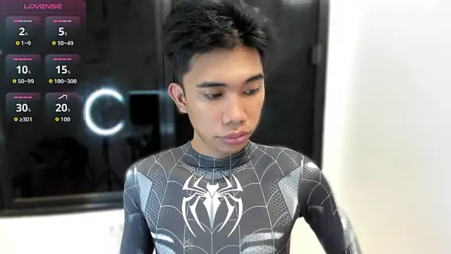 Snapshot of Ur_pinoyhotbrix chatting on 10/24/25, 05:09 Ur pinoyhotbrix online show from 10/24/25, 05:09