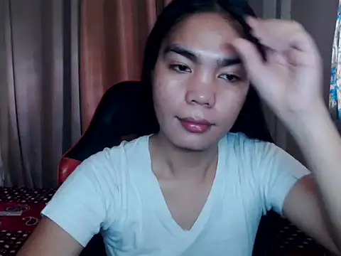 Snapshot of Simple_Martina chatting on 09/23/25, 01:41 Simple Martina online show from 09/23/25, 01:41
