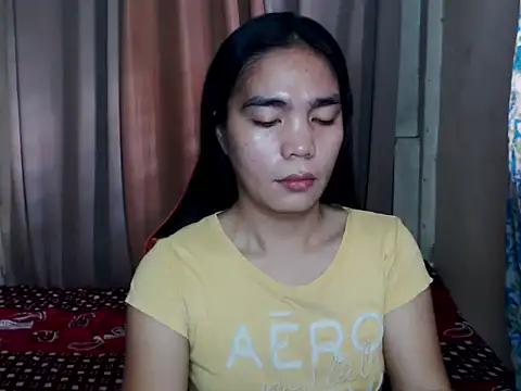 Snapshot of Simple_Martina chatting on 09/25/25, 03:32 Simple Martina online show from 09/25/25, 03:32