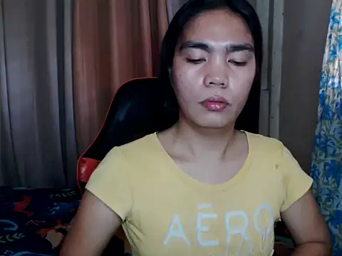 Snapshot of Simple_Martina chatting on 09/27/25, 02:49 Simple Martina online show from 09/27/25, 02:49