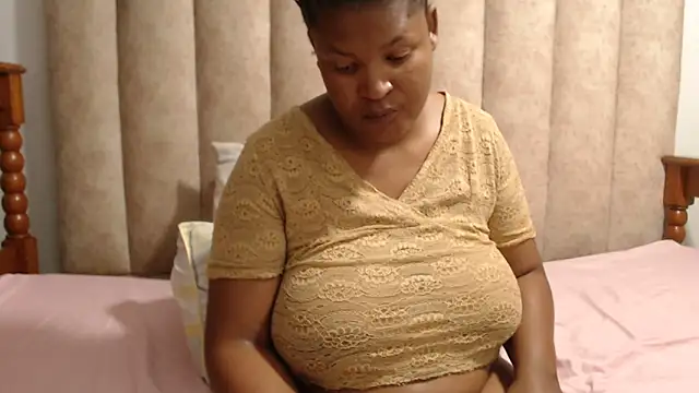 Sexybusty01 online show from 04/08/26, 05:46