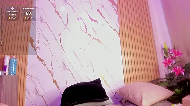 Snapshot of Eva_Johnss chatting on 12/04/25, 12:47 Eva Johnss online show from 12/04/25, 12:47