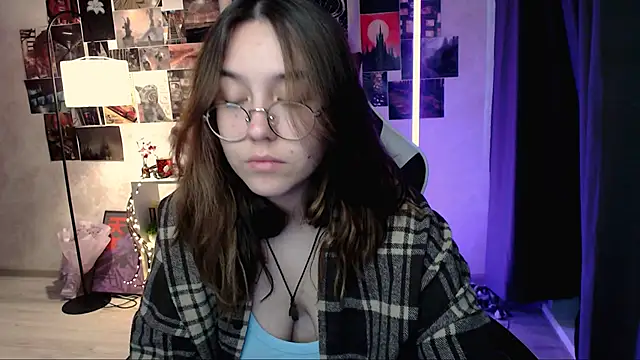 Snapshot of ameliameadd chatting on 09/09/25, 06:46 ameliameadd online show from 09/09/25, 06:46