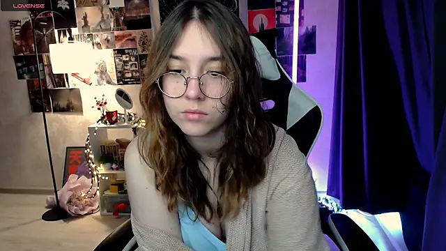 Snapshot of ameliameadd chatting on 09/18/25, 07:32 ameliameadd online show from 09/18/25, 07:32