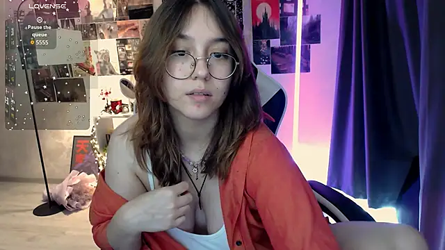 Snapshot of ameliameadd chatting on 09/22/25, 07:43 ameliameadd online show from 09/22/25, 07:43