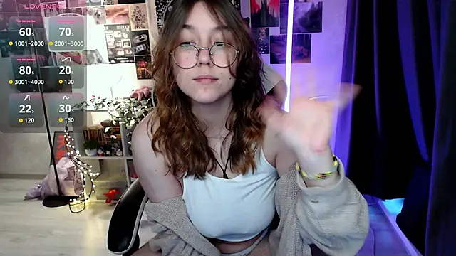 Snapshot of ameliameadd chatting on 11/19/25, 08:14 ameliameadd online show from 11/19/25, 08:14