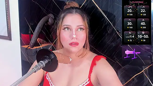 abby blond  online show from 09/21/25, 12:29