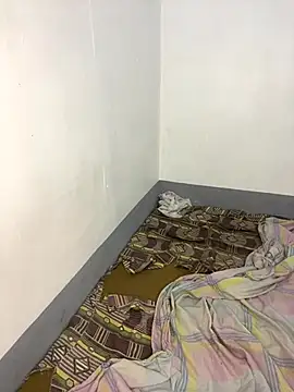 kate 69x online show from 11/30/25, 08:46