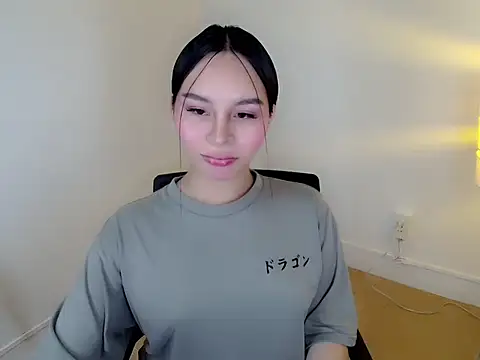 holly tabby online show from 01/11/26, 08:47