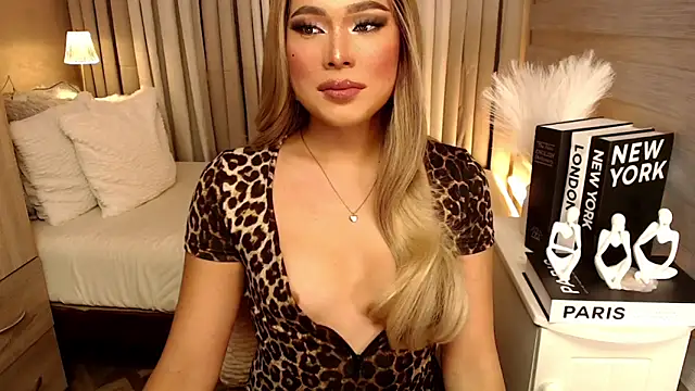 Missavacroft online show from 10/04/25, 07:45