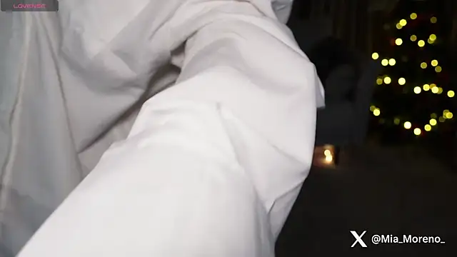 ArianaaSwift online show from 12/21/25, 05:20