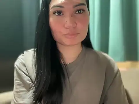 Makeamesswithjenieyang online show from 01/07/26, 03:53