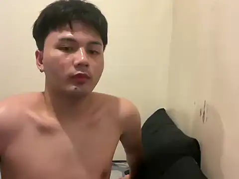 urasiantwink69 online show from 03/17/26, 05:05