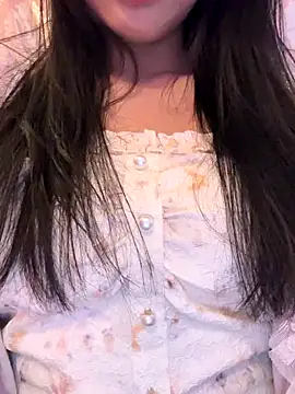 Snapshot of binejr chatting on 10/04/25, 04:54 binejr online show from 10/04/25, 04:54